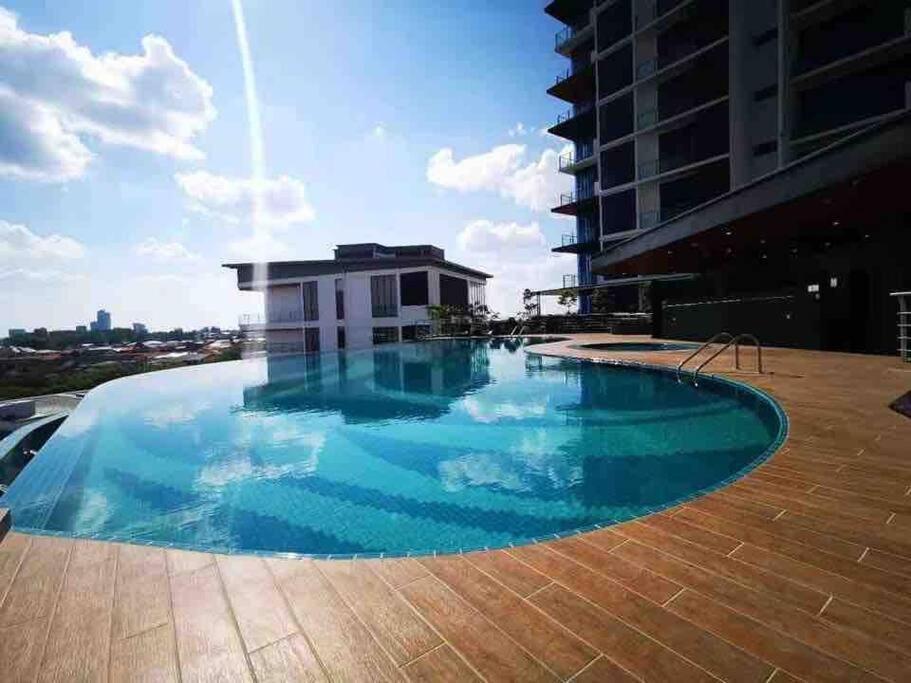 A Tower Dream * Sibu